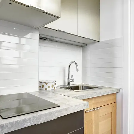 Bnbnova - Charming Near Notre-dame & Marais