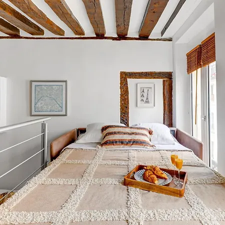 Bnbnova - Charming Near Notre-dame & Marais Appartamento Parigi